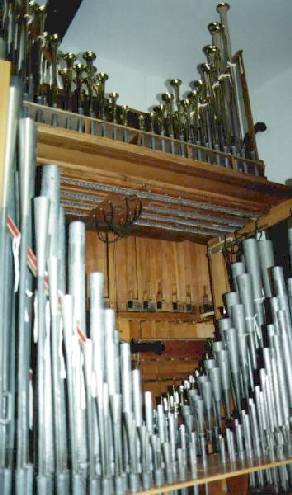 Solo Chamber Pipework, Double-Decked Manual Chests, Less Toy Counter