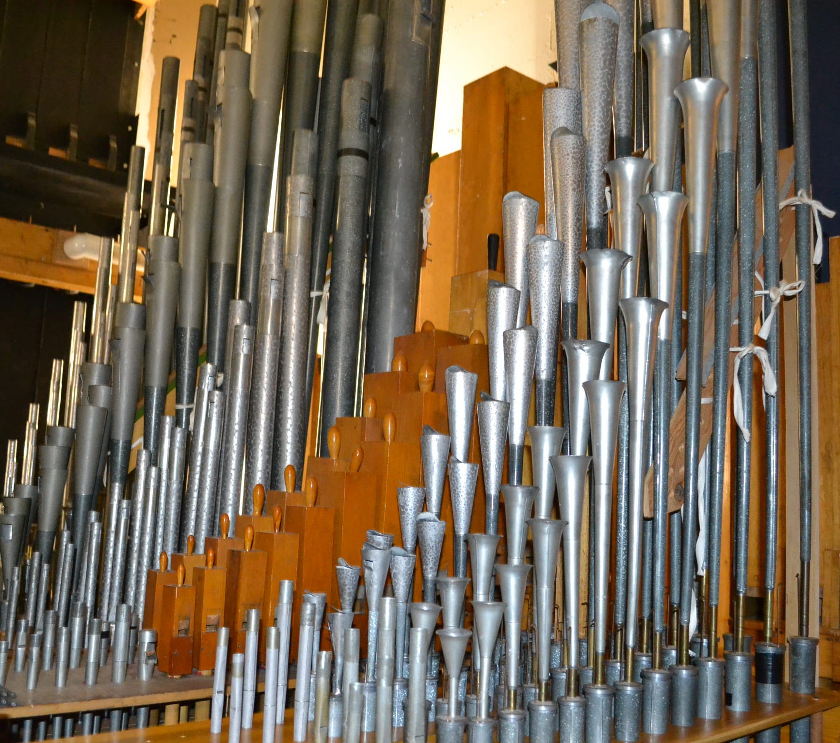 Close up of the Post Horn and Oboe Horn