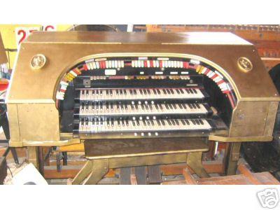 The Kilgen console before restoration began.