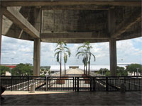 Click here to download a 2592 x 1944 JPG image shoving the old monorail gate at Tampa International Airport.