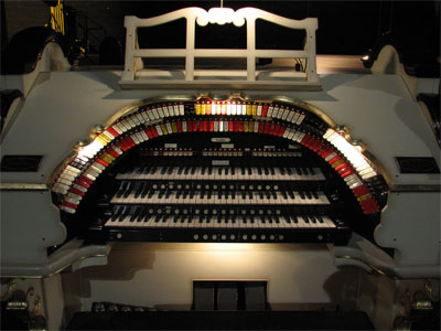 Click here to download a 2592 x 1944 JPG image showing the stop sweep of the Civic Theatre's 3/19 Mighty WurliTzer Theatre Pipe Organ.