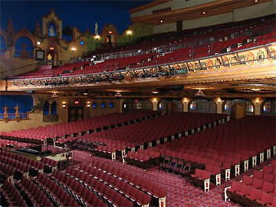 Click here to download a 2592 x 1944 JPG image showing some of the main floor seating and the balcony, looking to the right.