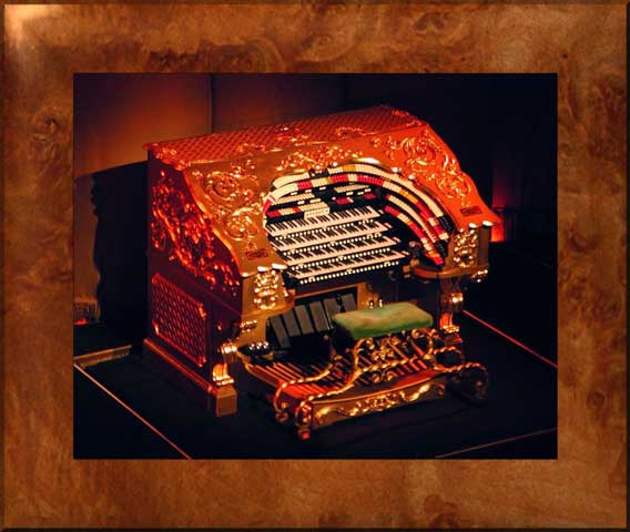 Click here to see the full size image of the 4/37 Mighty WurliTzer Theatre Pipe Organ installed at the El Capitan Theatre in Hollywood, California!