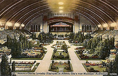 Click here to download a 515 x 332 JPG image showing a flower show at the Boardwalk Hall.