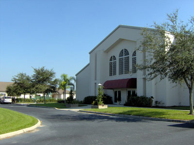 Click here to download a 2032 x 1534 JPG image showing the home of the J. Tyson Forker Memorial 4/32 Mighty WurliTzer Theatre Pipe Organ installed at Grace Baptist Church in Sarasota, Florida.