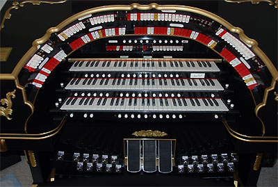 Click here to download a 2896 x 1944 JPG image showing the stop sweep of the Mighty Allen GW319EXGW319EX Digital Theatre Organ.