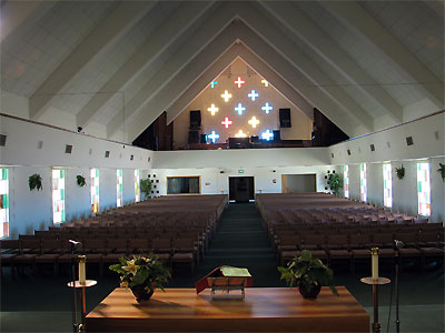 Click here to download a 2592 x 1944 JPG image showing the balcony in the rear of the Sanctuary.