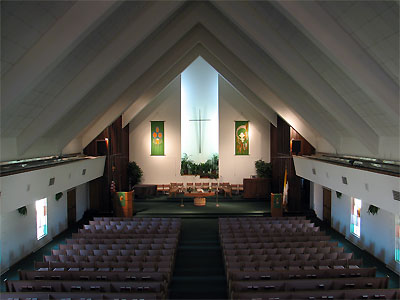 Click here to download a 2592 x 1944 JPG image showing the sanctuary as seen from the balcony.