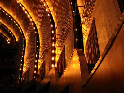 Click here to download a 1600 x 1200 JPG image showing the left side of the auditorium, looking up.