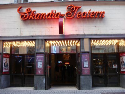 Click here to download a 1024 x 768 JPG image showing the entrance to the Skandia Theatre in Stockholm, Sweden.