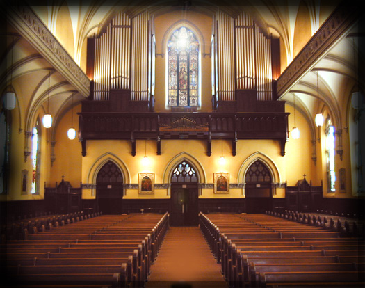 Click here to visit the website for the 1928 E.M. Skinner Grand Organ of Our Lady of Mount Carmel Roman Catholic Church.