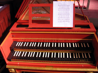 Click here to download a 2592 x 1944 JPG image showing the keydesk of David Jaques Way Harpsichord at First United Methodist Church in Clearwater, Florida.