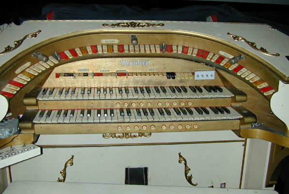 Click here to learn more about the 2/8 Mighty WurliTzer at the Virginia Theatre.